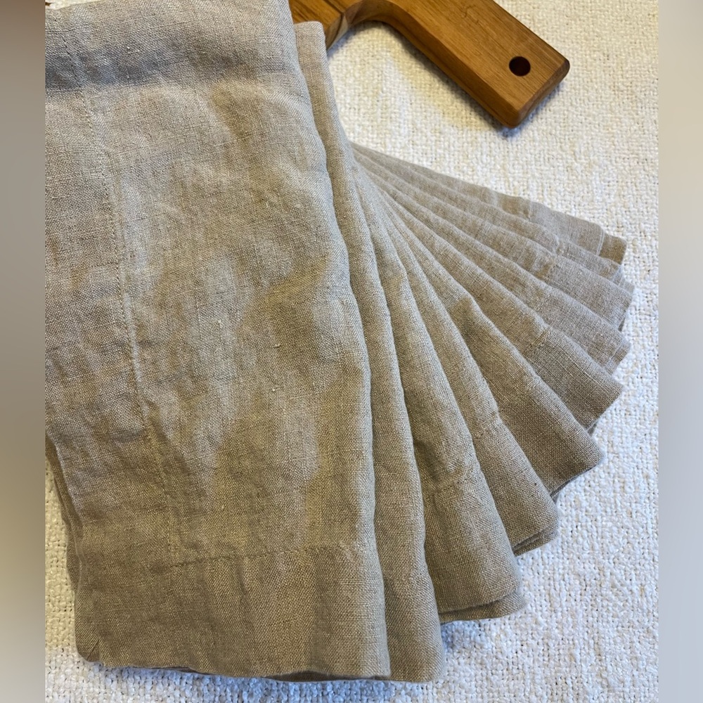 Crate & Barrel Linen Napkin Set (10)